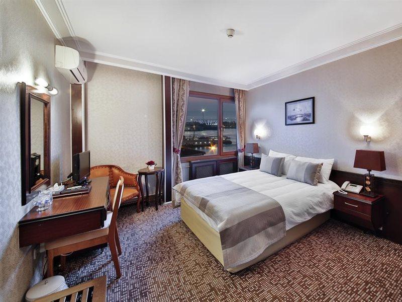 Sidonya Hotel Istanbul Bagian luar foto